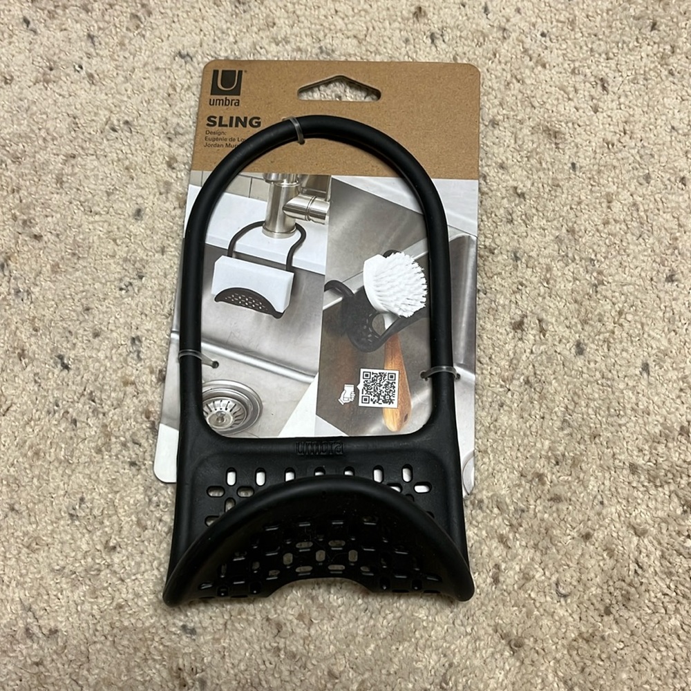 NWT Umbra Sling Flexible Sink Caddy